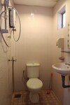 Hotel Oyo 89984 Noris Wang Homestay