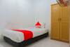 Hostal Oyo 2636 Paulus Residence