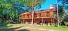 Bed & Breakfast Ronia Mountain Villa Lembang