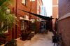 Hostal The Emperor's Crown Hostel