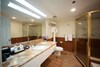 Hotel Infinity Tower Suites