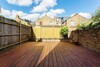 Veeve - Clapham Fairytale