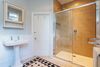 Veeve - Clapham Fairytale