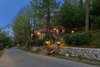 Hotel Arcadian Blue Pines