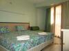 Hotel Emaly Green