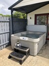 Deerfin Rentals. Private Chalet With Hot Tub