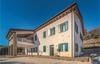 Three-bedroom Apartment In Valnogaredo (Pd)