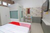 Oyo 861 R Four Hotel