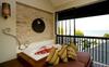Hotel Sareeraya Villas & Suites