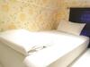 Glur Bangkok Hostel & Coffee Bar