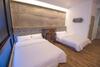 Glur Bangkok Hostel & Coffee Bar
