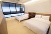 Glur Bangkok Hostel & Coffee Bar