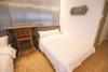 Glur Bangkok Hostel & Coffee Bar