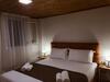 Crown Deluxe Apartments