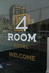 4room Hotel