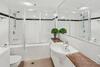 Apartamento Cbd? ?unit? ?with? ?balcony? ?and? ?pool? ?near? ?shops? ?and ?gardens? ?