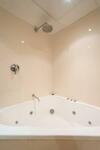 3 Bedroom Apartment - Panoramic Ocean Views