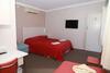 Hillview Motel