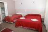 Hillview Motel