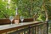 Retro Styled 3 Bedroom Apartment With Tree Views