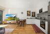2-bed House With Bbq Deck Near Trams And Albert Park