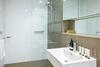 Stylish Camperdown Apartment And Parking Inc