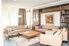 Luxury Apartment In Beautiful Neighborhood