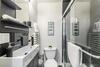Upscale Studio - Boutique Apartment - Prime Downtown Location!