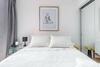 Designer Luxury 3bed Condo King Bed And Desk