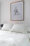 Designer Luxury 3bed Condo King Bed And Desk