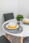 New - 3br Luxury Apartment - Near High Park!