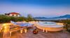 Villa In Tsifliki Sleeps 12 With Pool And Air Con