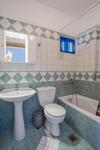 Hostal Orange Apartments