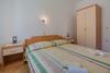 Hostal Beautiful Beachfront Apartments Komesic
