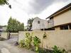 Hotel Oyo 90293 Guest House Cigadung 9a