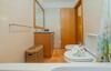 B39 - Marina Hill Apartment