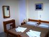 Alexatos Studios & Apartments