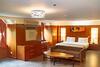 Hotel Crown Regency Beach Resort