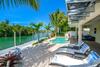 Paradise On Pine By Ami Locals