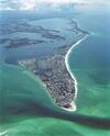 Perfect Beach Retreat Pool Condo Located Between The Marina And Beach