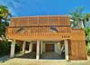 Beach Bungalow - East 2205