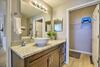 Apartamento Chic Condo With Pool And Lanai, 4mi To Clearwater Beach