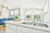 Charming Downtown Carriage Apartment