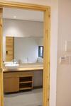 The Avis Apartments - Greathouse