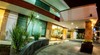 Hotel La Estancia Tapat�a