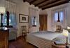 Rovolon Villa Sleeps 14 Air Con