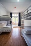 Hostal Mile End Beds