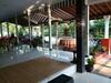 Hostal D'topadan Guest House