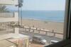 Apartamento Beachfront With Sea Views And Pool