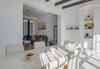 Lovely Townhouse Next To The Beach